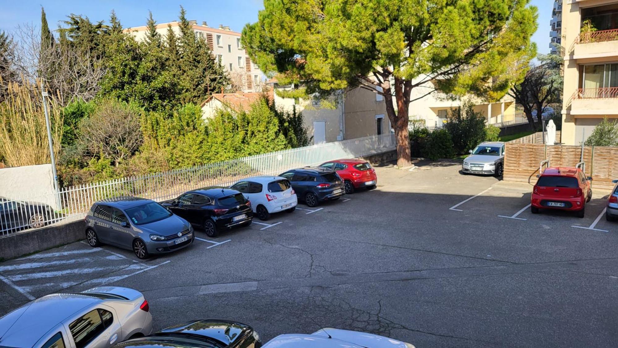 Ferienwohnung Les Tourterelles D'Avignon Exterior foto
